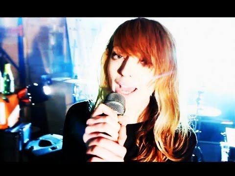 Anavae - "World In A Bottle" Official Music Video