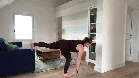 Single Leg Deadlift with Bicep Curl to Shoulder Press