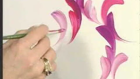 Donna Dewberry teaches you how to use a round brush