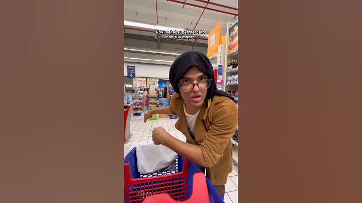 Pov: sei al supermercato con tua madre - Kiro Ebra #comedy #shorts