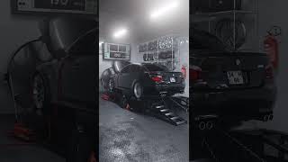 Bmw E60 M5 300 Kmm Ni̇n Üstüne Çikiyor