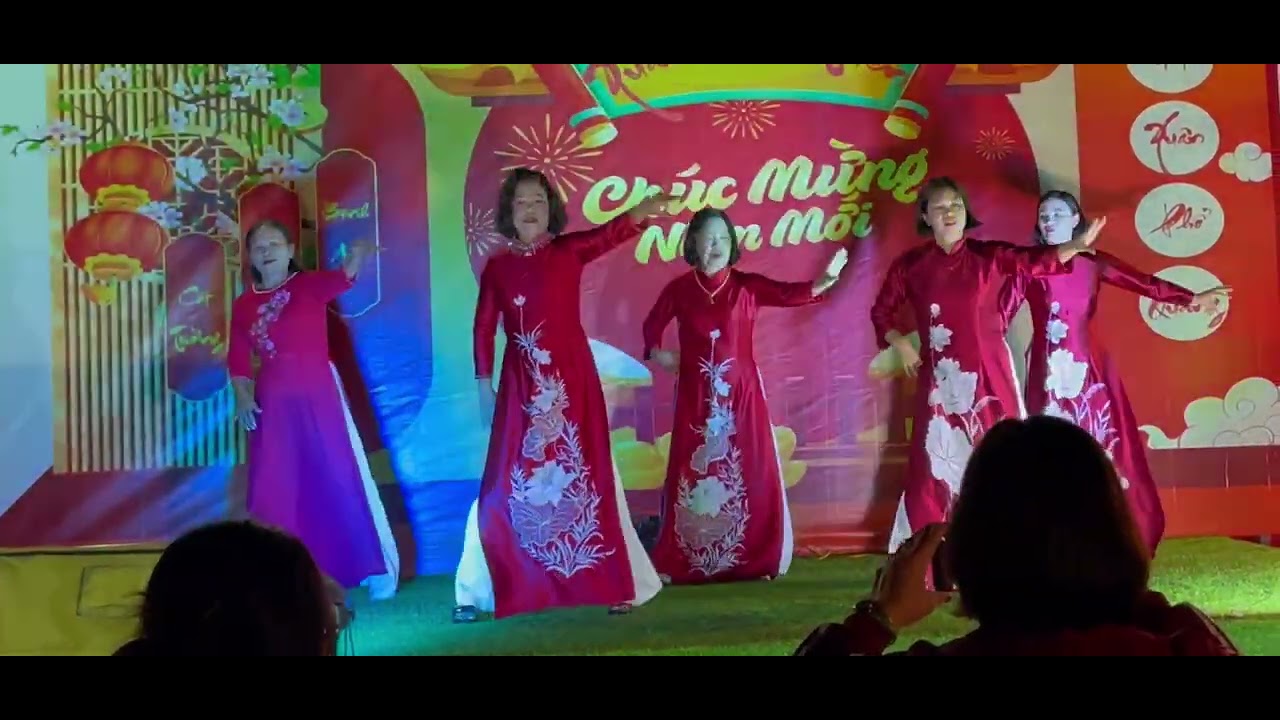 Múa chùa Phổ Quang Nội Phật