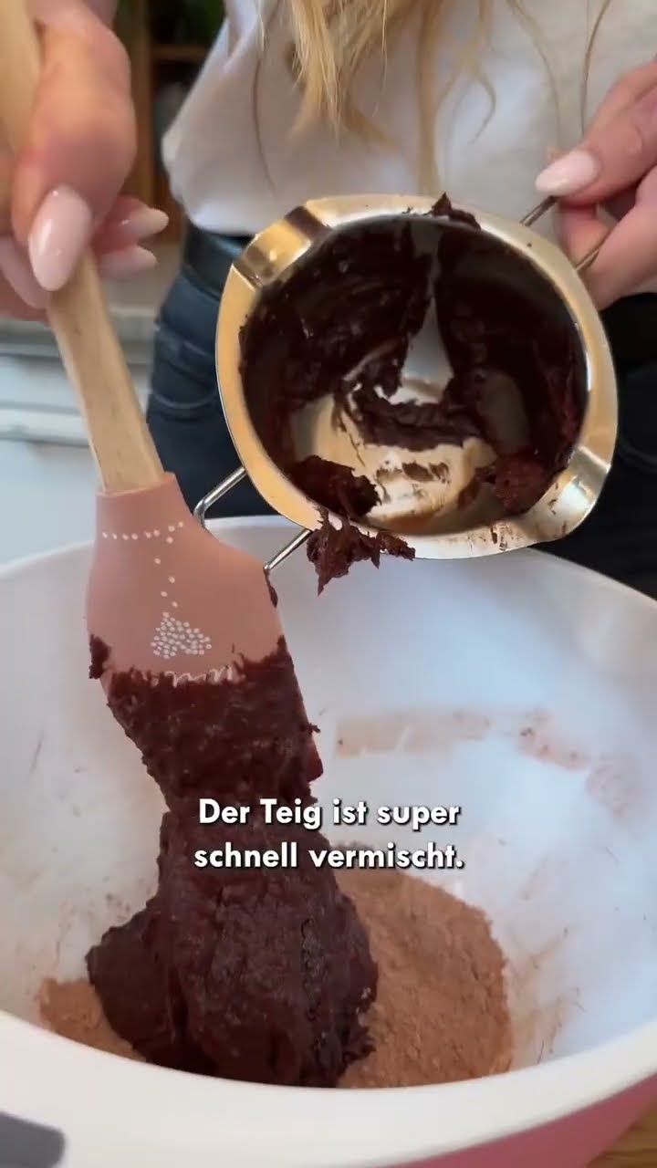 💥 Easy healthy Lava-Cake in 20min - vegan, vollwertig, zuckerfrei ...
