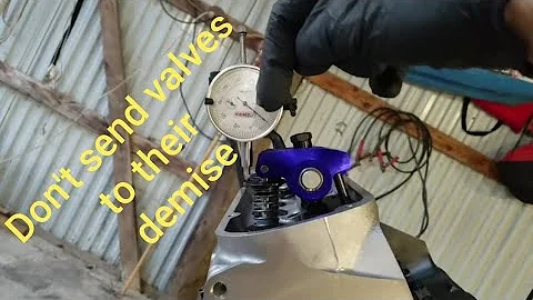 Checking piston to valve clearance