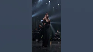 Nancy Ajram Blows You A Kiss نانسي عجرم 