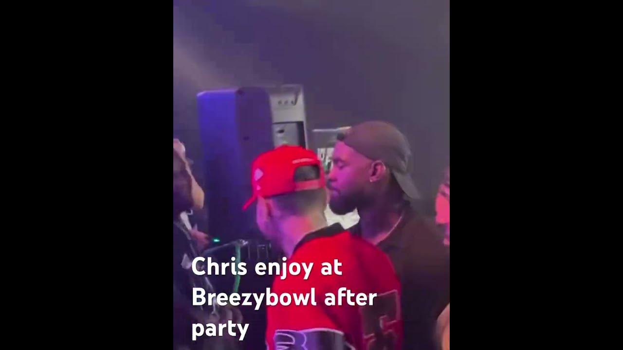 Chris Brown - enjoying Breezybowl afterparty👌🏾👌🏾👌🏾 playing snippets of his upcoming music 🙌🏽