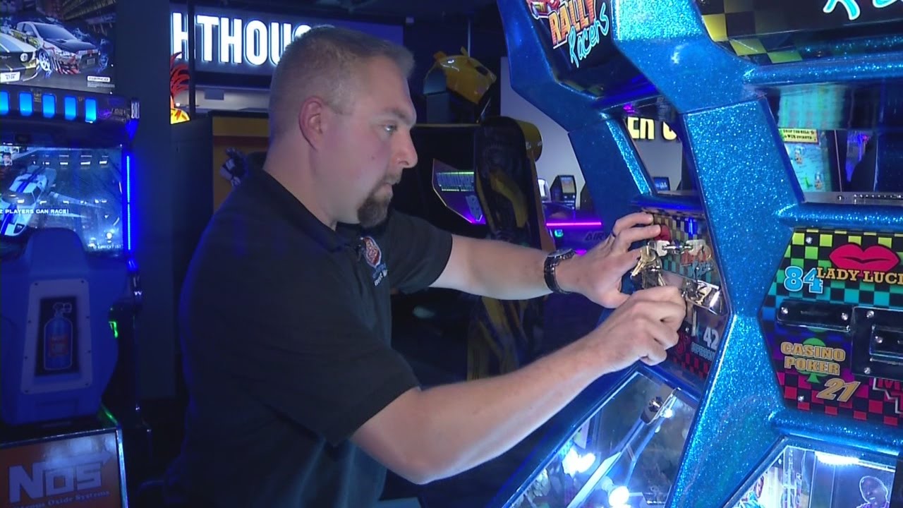 Do Your Job: Amusement Manager - YouTube