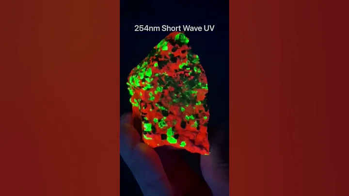Fluorescent & Phosphorescent Willemite & Calcite with Franklinite. 254nm Short Wave UV
