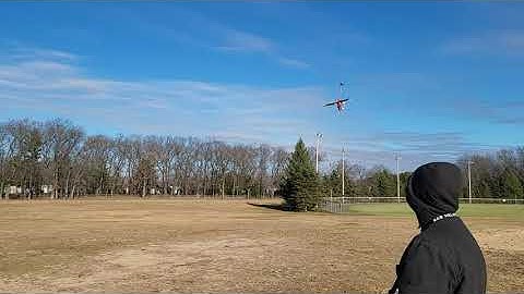 Tron 5.5 helicopter flight and bench  build review, pilot is Cris