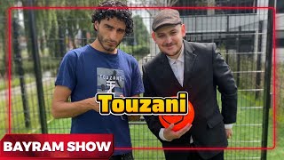 BAYRAM GEEFT TOUZANI EEN PANNA | Bayram Show  Aflevering 5 (2021) #Bayramshow #Touzani