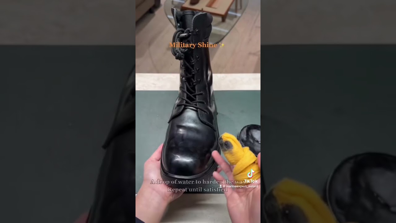 Military boot 🥾 