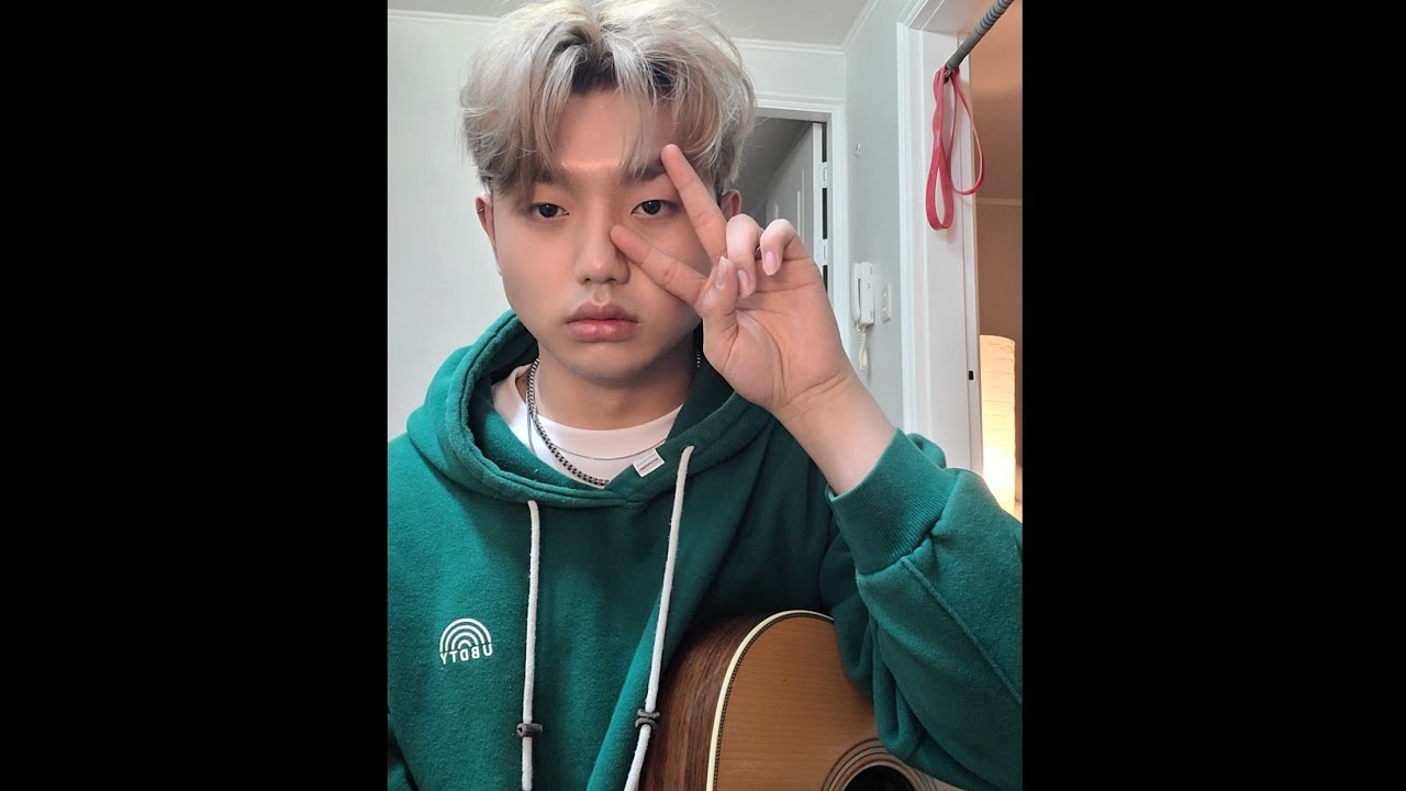love me like that - Acoustic Guitar Live by sam kim