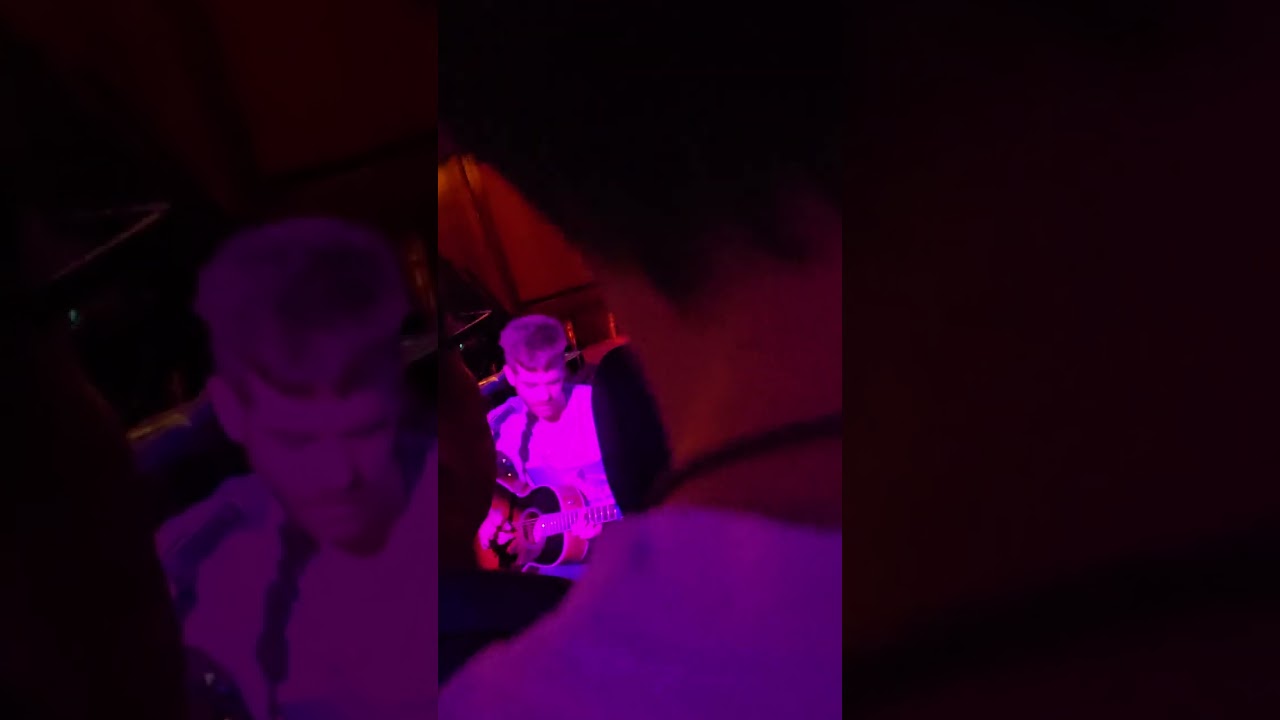 Field Medic - castle peaks (live @ Club Tee Gee)