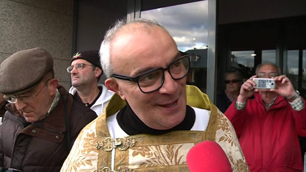 Bendición de los panes en Cacabelos