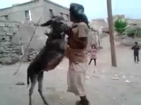 لما بتلمسنى بتحسسنى