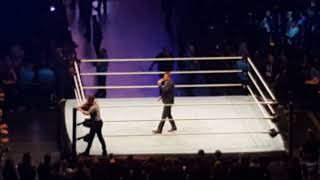 WWE Live Oberhausen Greg Hamilton One Fall Pause + Crow Chants 10.05.2018 Resimi
