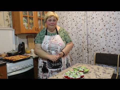 Помидорки с творогом/ Курочка на соли с рассыпчатым рисом/