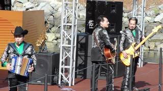 LOS TIGRES DEL NORTE, DE AMERICA, SEAWORLD, SAN DIEGO CA. 04-06-2012