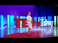 ¿Por qué dar de lactar a tus hijos?  | Theresa Ochoa | TEDxTukuy