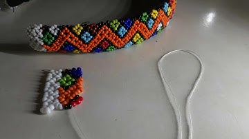 Day 1 zig-zag mini Diamond Zulu beaded belt/bracelet tutorial