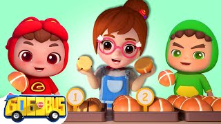 Hot Cross Buns 🌭 | Classic Hindi Nursery Rhymes | GoGoBus Official 🚌