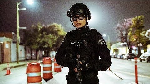 Chris (SWAT) - What Doesn’t Kill You (Stronger)