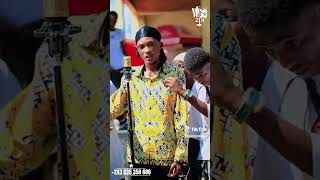 frestelle   de petit artiste Gally