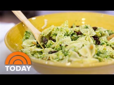 Siri Pinter Makes Bow-Tie Pasta With Arugula Pesto | TODAY