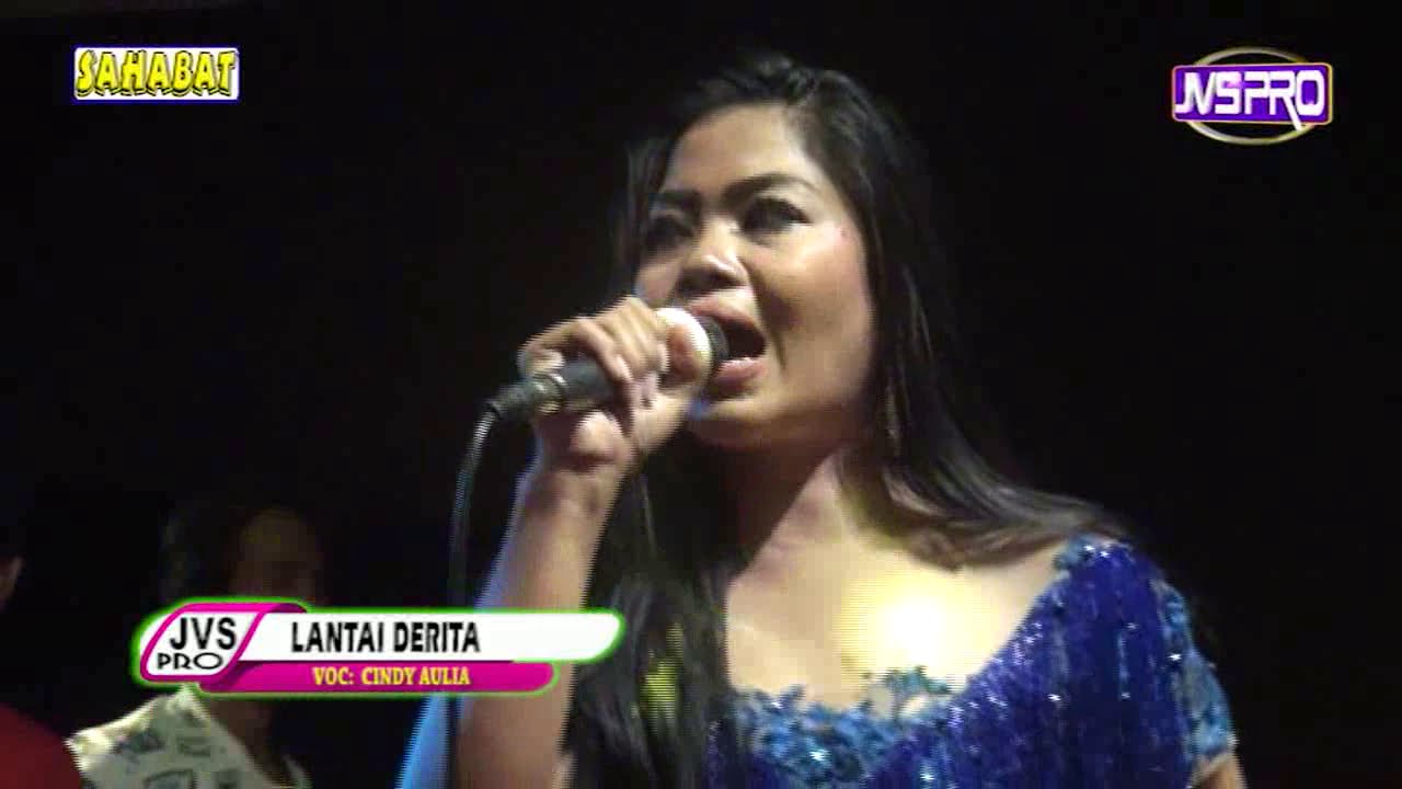LANTAI DERITA VOC: CINDY AULIA