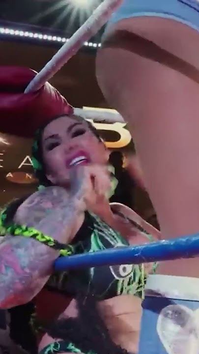 Katie Forbes vs Jordan Blu gets WILD 🔥 #wrestling #indiewrestling #shorts