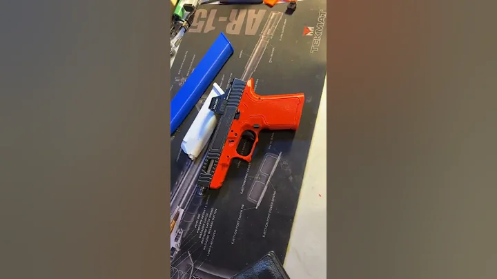 3Dプリントされたグロック19、マヴ9、ホロサン507c