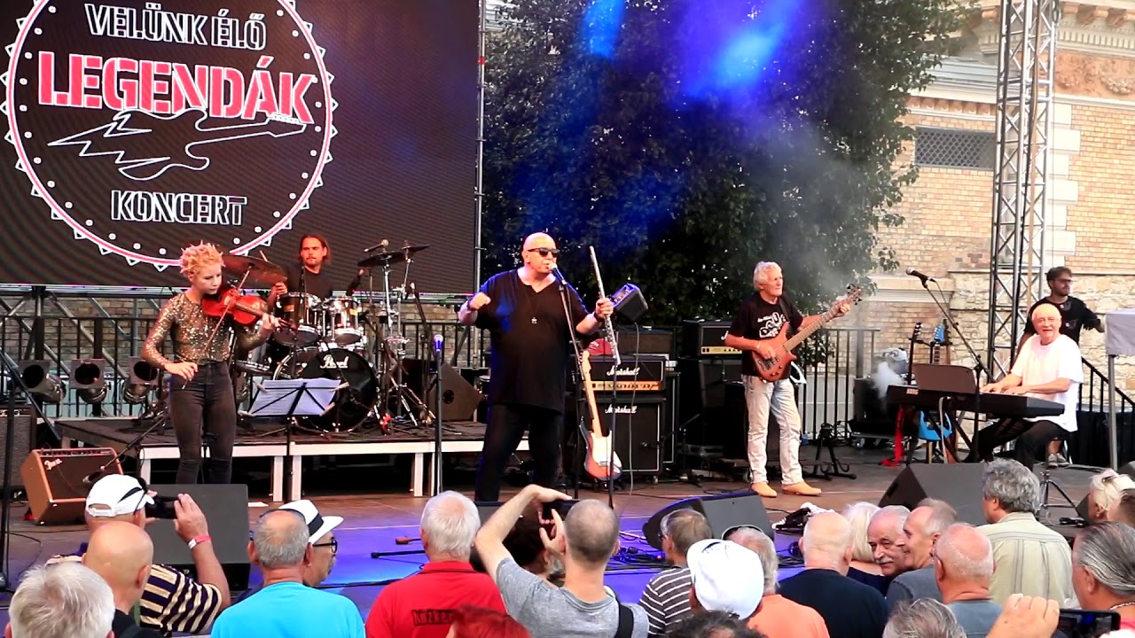 MINI - Kereszteslovag  ("50 év Rock" koncert a Várkert Bazár Öntőház udvarán)