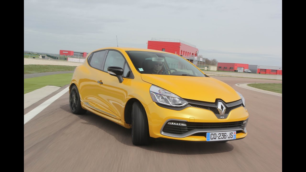 Essai RENAULT Clio 4 RS Trophy 2015 - Motorlegend