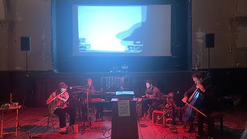 Smart-Alienation (cw: flashing lights)