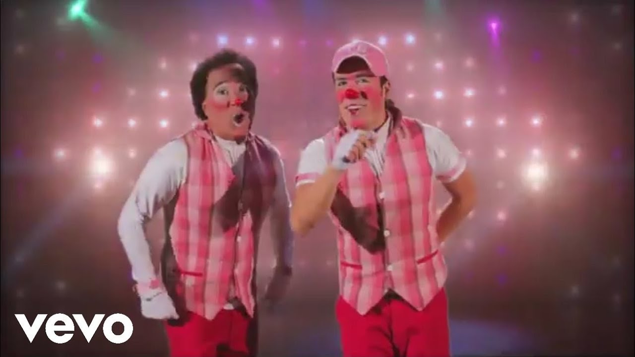 Lagrimita y Costel El Baile del Perrito (Video Oficial) YouTube Lagrimita y Costel El Baile del Perrito (Video Oficial) YouTube