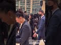 Blackpink Jisoo greeted Haein "Oppa Hi" when she arrived at the Dior Fashion Show