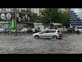 У столиці затопило вулицю внаслідок потужної зливи