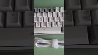 Unboxing the Redragon FIZZ K617 60 White & Grey Small Mechanical keyboard