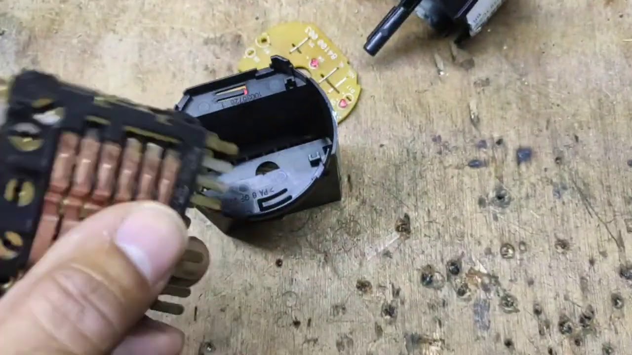 Como consertar o botão de iluminação painel Golf