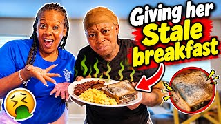 SERVING MY WIFE A STALE BREAKFAST PRANK