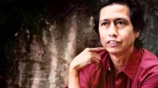 Watch Alejandro Escovedo Wave video