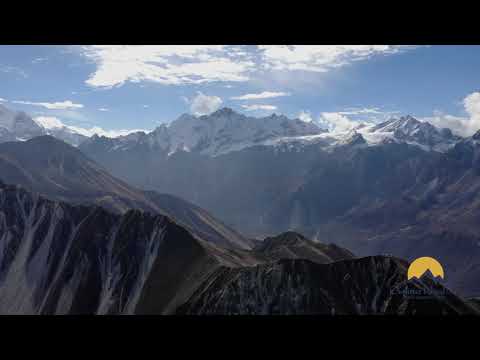 Wideo: Od Miasta Do Szczytu: Trekking Nepal 