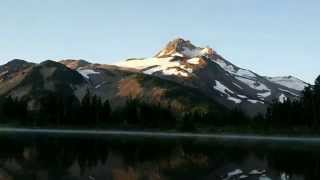 Mt. Jefferson sunrise time lapse