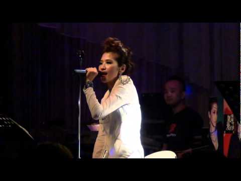 2011-08-30 梁一貞新歌發表會 05 It's just love@Brown Sugar