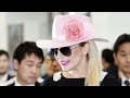 LADY GAGA Arrives In Japan & Greets Fans! レディー・ガガ、２年ぶり来日！空港でファンサービス