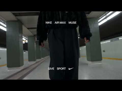 Nike YouTube ad: HO25_Gifting_Always On_Outerwear and Cozy | STORES | W | Landscape