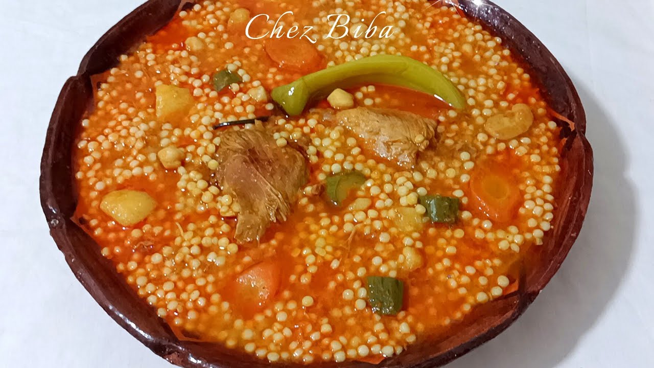 عيش أو بركوكس بالمرقة الحمراء 🌶️ من أطباقنا التقليدية الجزائرية