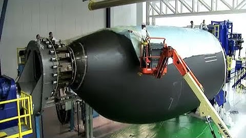 Boeing 787 Composite Fuselage Manufacturing