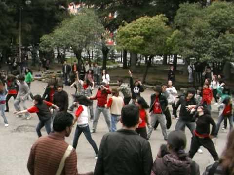 Flashmob bali ბალის Flashmob
