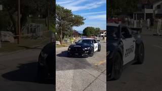 Mustang Drivers Being Mustang Drivers